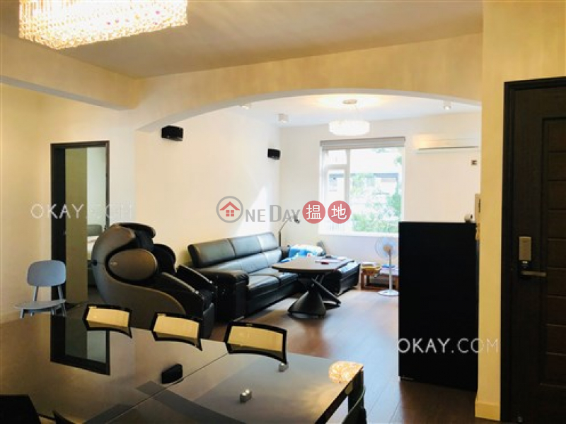 Luxurious 3 bedroom with parking | For Sale | 130-132 Green Lane Court 箕璉閣130-132號 Sales Listings