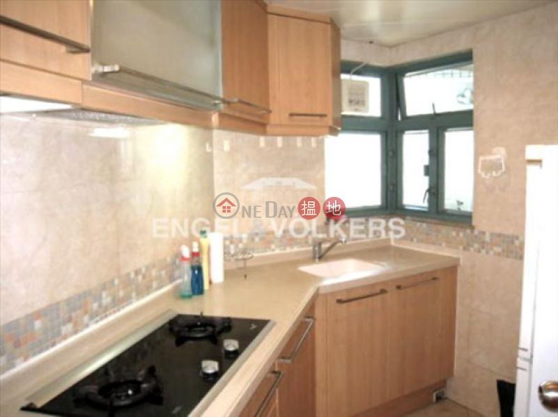 1 Bed Flat for Sale in Wan Chai, Tower 2 Hoover Towers 海華苑2座 Sales Listings | Wan Chai District (EVHK40225)