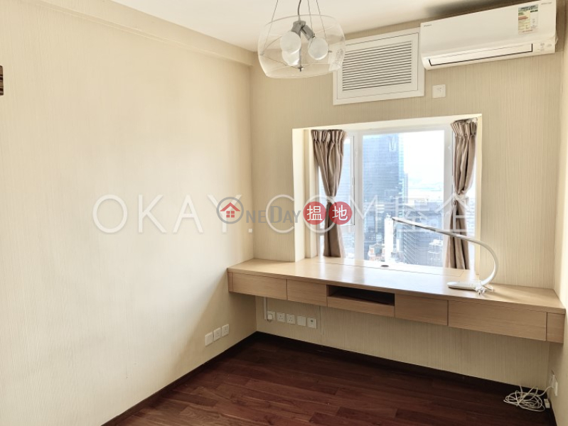 Property Search Hong Kong | OneDay | Residential | Sales Listings, Exquisite 3 bed on high floor with sea views & balcony | For Sale