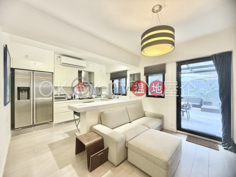 Nicely kept 1 bedroom with terrace | Rental | 25-27 King Kwong Street 景光街25-27號 _0