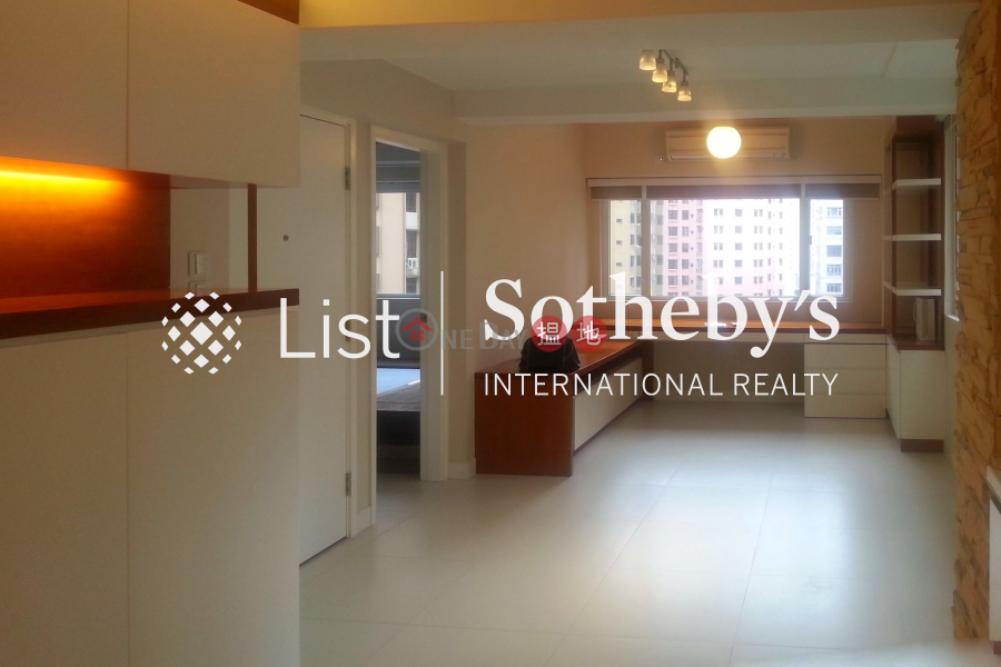 Property for Rent at Peace Tower with 2 Bedrooms, 30-32 Robinson Road | Western District, Hong Kong | Rental | HK$ 23,000/ month