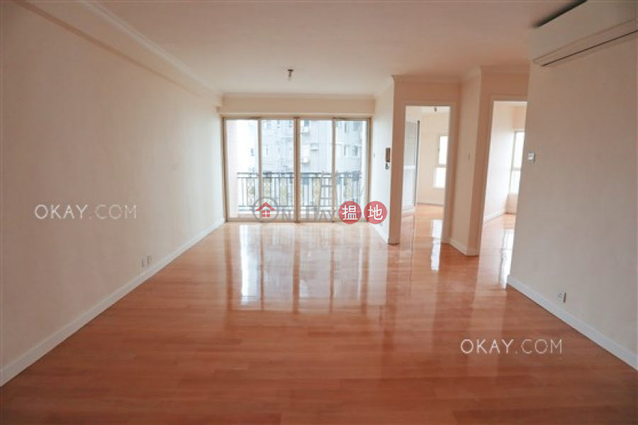 Charming 3 bedroom with balcony | Rental | 1 Braemar Hill Road | Eastern District, Hong Kong | Rental | HK$ 39,000/ month