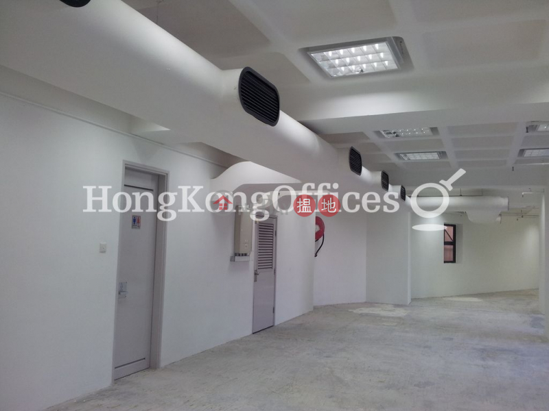 HK$ 106,702/ month China Hong Kong Tower Wan Chai District, Office Unit for Rent at China Hong Kong Tower