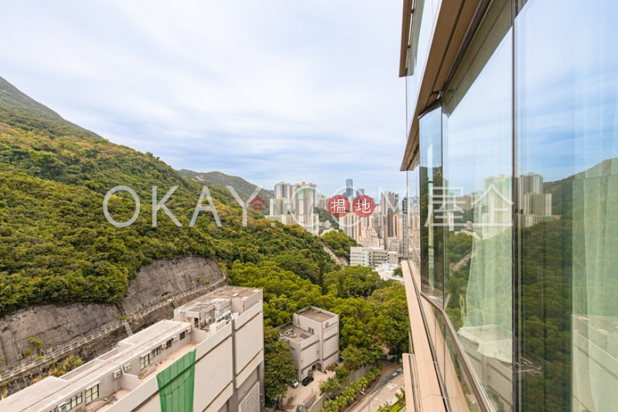 3房2廁,極高層,星級會所,露台新翠花園 5座出售單位-233柴灣道 | 柴灣區-香港出售HK$ 2,000萬