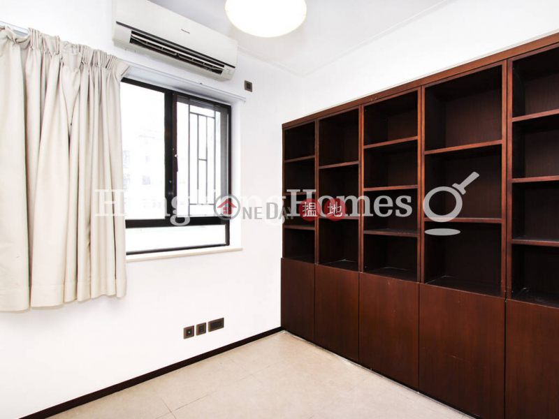 Property Search Hong Kong | OneDay | Residential | Rental Listings 3 Bedroom Family Unit for Rent at Great George Building
