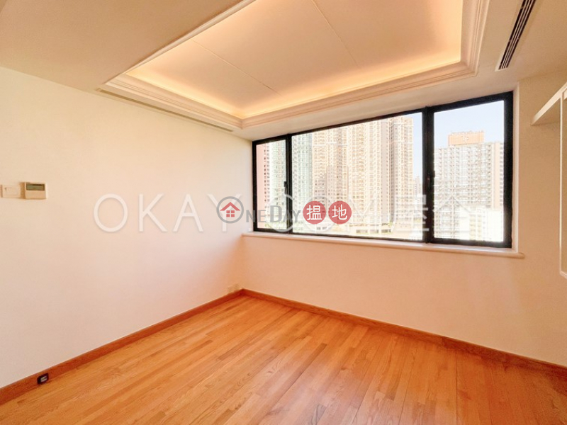 Gorgeous 2 bedroom with parking | Rental, The Albany 雅賓利大廈 Rental Listings | Central District (OKAY-R12431)