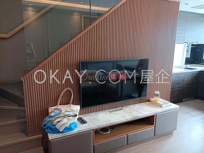 Popular 1 bedroom with sea views & balcony | Rental | Marinella Tower 9 深灣 9座 Rental Listings