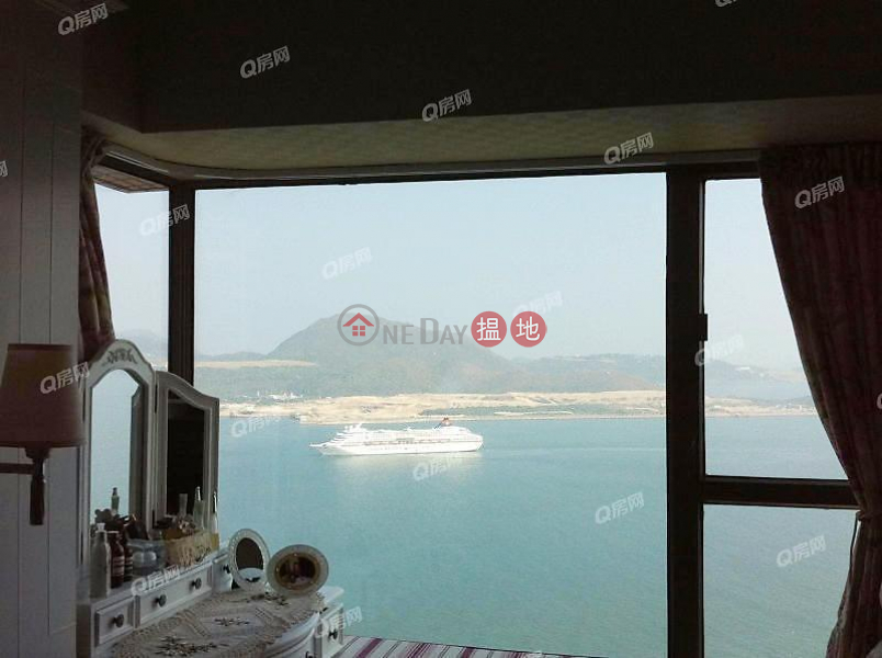 Property Search Hong Kong | OneDay | Residential | Sales Listings, Tower 5 Island Resort | 3 bedroom Mid Floor Flat for Sale
