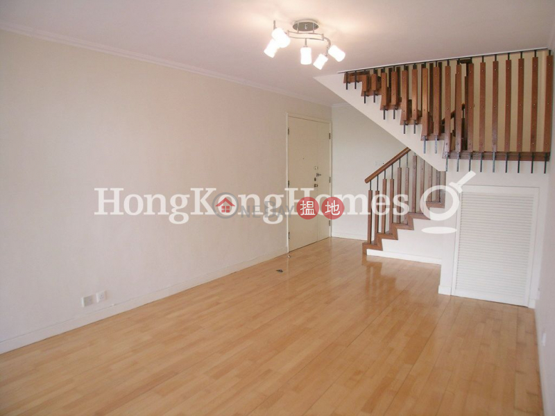 Property Search Hong Kong | OneDay | Residential | Rental Listings | 3 Bedroom Family Unit for Rent at Shouson Garden