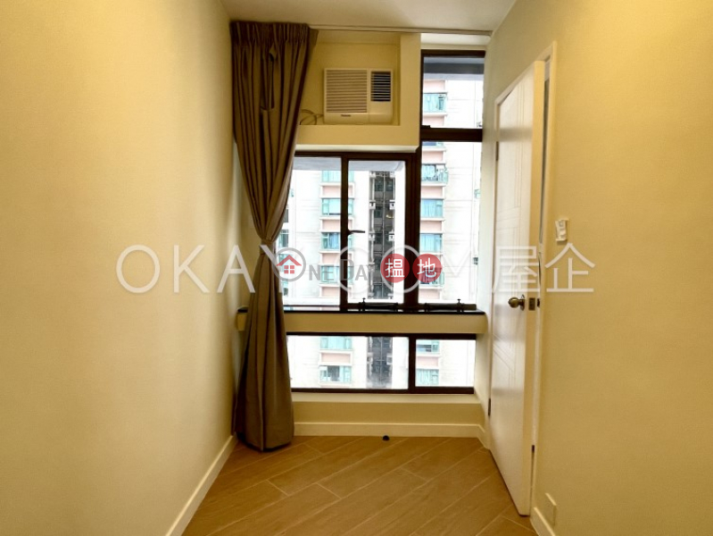 HK$ 25,000/ month, Robinson Crest Western District Cozy 2 bedroom on high floor with harbour views | Rental