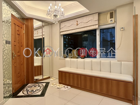 Popular 2 bedroom on high floor | For Sale | Empire Court 蟾宮大廈 _0