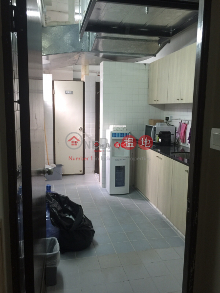 Fo Tan Industrial Centre, Very High | Industrial | Rental Listings HK$ 99,700/ month