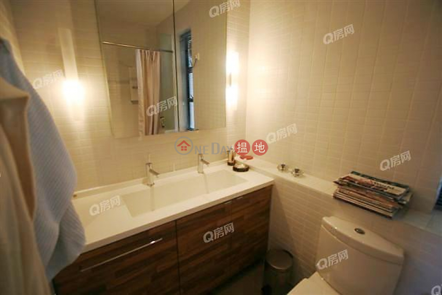 HK$ 28M, Scenic Heights, Western District, Scenic Heights | 3 bedroom Mid Floor Flat for Sale