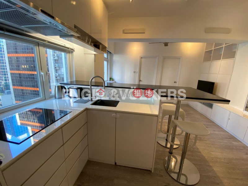 Property Search Hong Kong | OneDay | Residential Rental Listings 2 Bedroom Flat for Rent in Sheung Wan