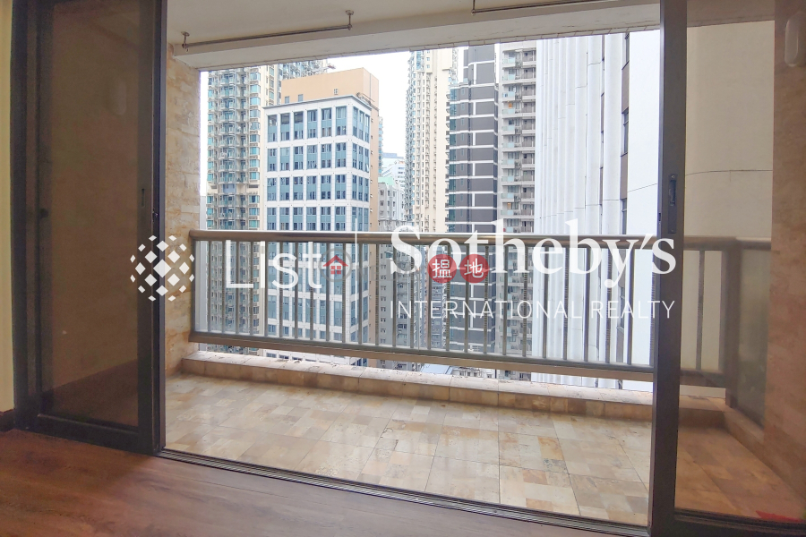 Property Search Hong Kong | OneDay | Residential Rental Listings | Property for Rent at Phoenix Court with 3 Bedrooms