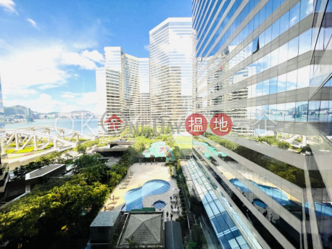 Elegant 1 bedroom on high floor with harbour views | For Sale | Convention Plaza Apartments 會展中心會景閣 _0