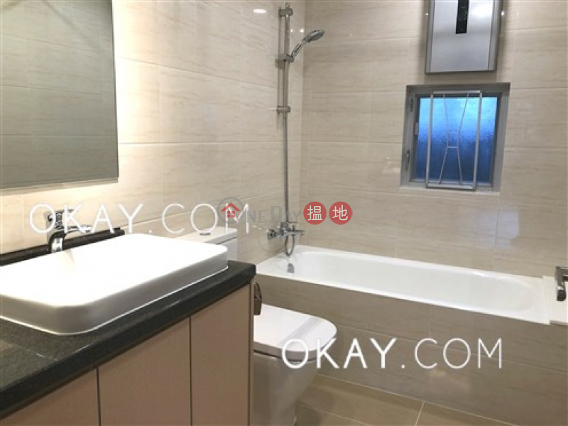 Exquisite 3 bedroom with balcony & parking | Rental 21 Ho Man Tin Hill Road | Kowloon City | Hong Kong | Rental HK$ 63,000/ month
