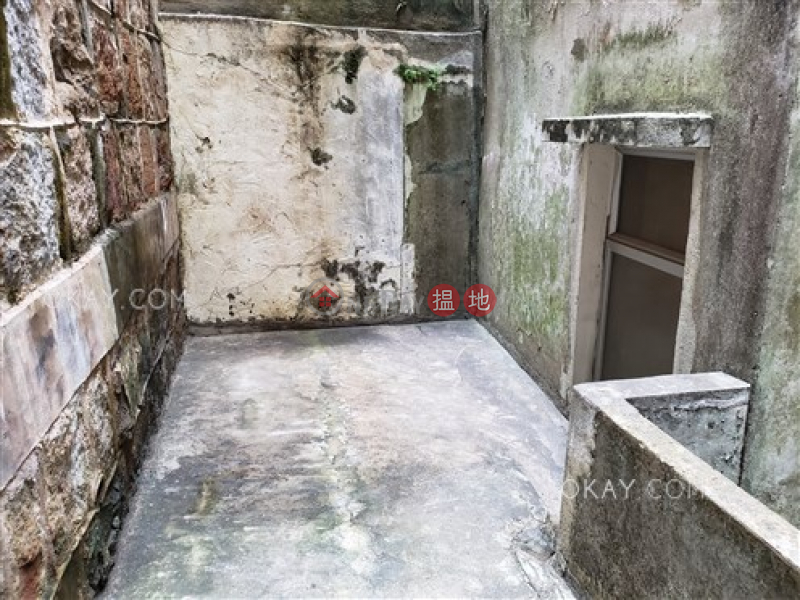Lovely 4 bedroom with rooftop, terrace & balcony | For Sale | 11 Mosque Street 摩羅廟街11號 Sales Listings