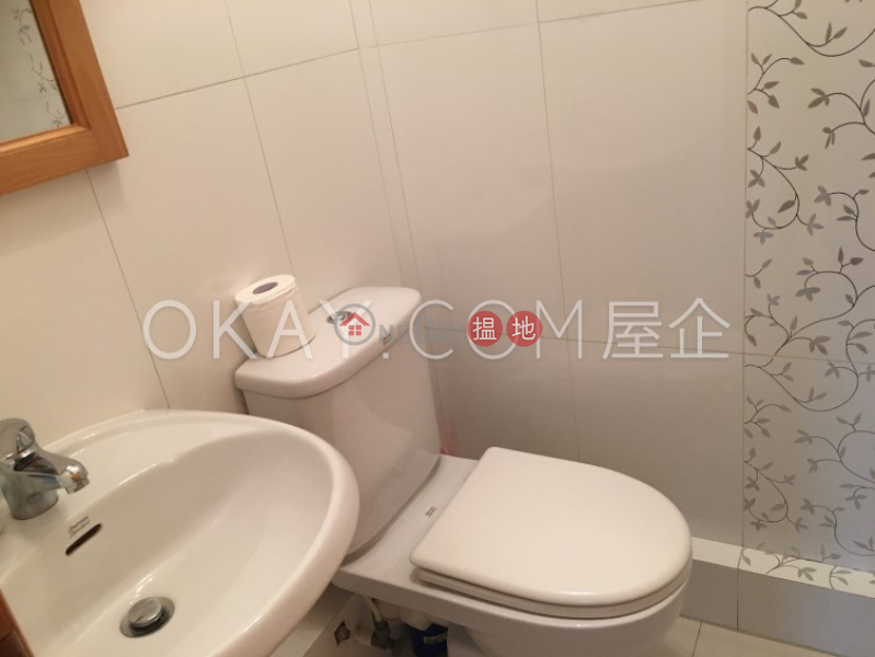 HK$ 38,000/ month Sha Kok Mei Sai Kung, Popular house with rooftop & balcony | Rental