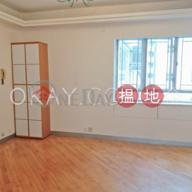 Charming 3 bedroom in Mid-levels West | Rental | Floral Tower 福熙苑 _0