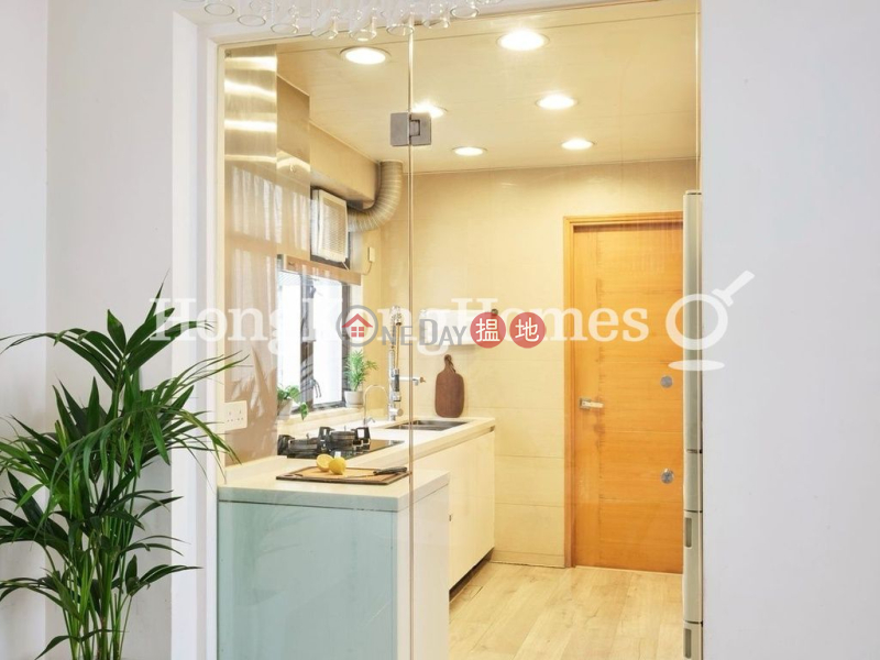 3 Bedroom Family Unit for Rent at Mount Trio Court 1-2 Hok Yu Lane | Kowloon City | Hong Kong, Rental | HK$ 45,000/ month