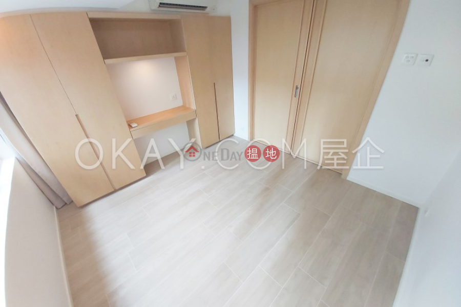 Intimate 1 bedroom in Central | Rental 38-40 Aberdeen Street | Central District Hong Kong Rental HK$ 25,000/ month