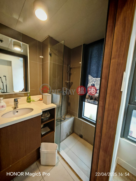 HK$ 13,500/ month The Icon Kwun Tong District MINI WORK SHOP