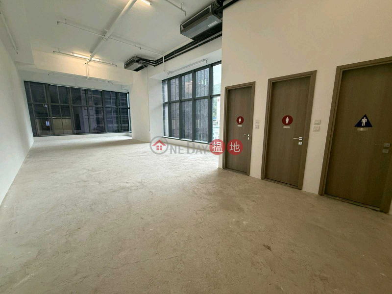 香港搵樓|租樓|二手盤|買樓| 搵地 | 工業大廈-出租樓盤荔枝角 超高樓底單位