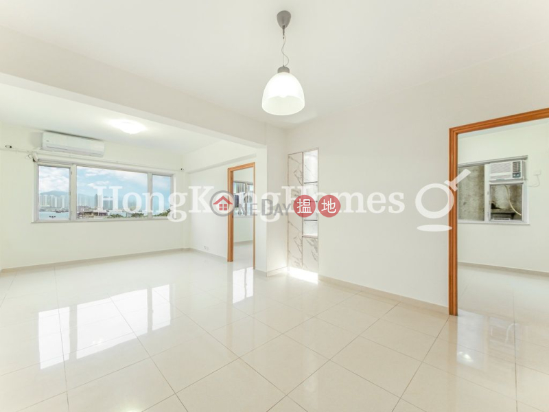 Property Search Hong Kong | OneDay | Residential, Sales Listings | 3 Bedroom Family Unit at Lai King Mansion | For Sale