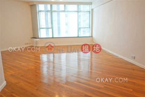 Lovely 3 bedroom on high floor with harbour views | For Sale | Robinson Place 雍景臺 _0
