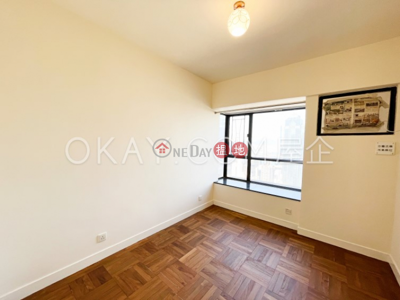 HK$ 48,000/ month, The Grand Panorama | Western District | Charming 3 bedroom on high floor | Rental