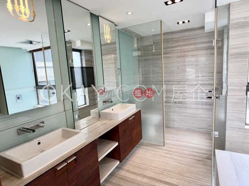 Efficient 3 bedroom with sea views & balcony | Rental, 18 Bayside Drive | Lantau Island Hong Kong Rental | HK$ 73,000/ month