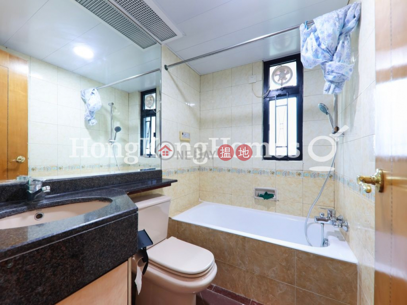 HK$ 33,000/ month Wilton Place Western District, 3 Bedroom Family Unit for Rent at Wilton Place