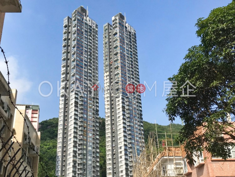 HK$ 43,000/ month | Serenade Wan Chai District Gorgeous 3 bedroom with balcony & parking | Rental