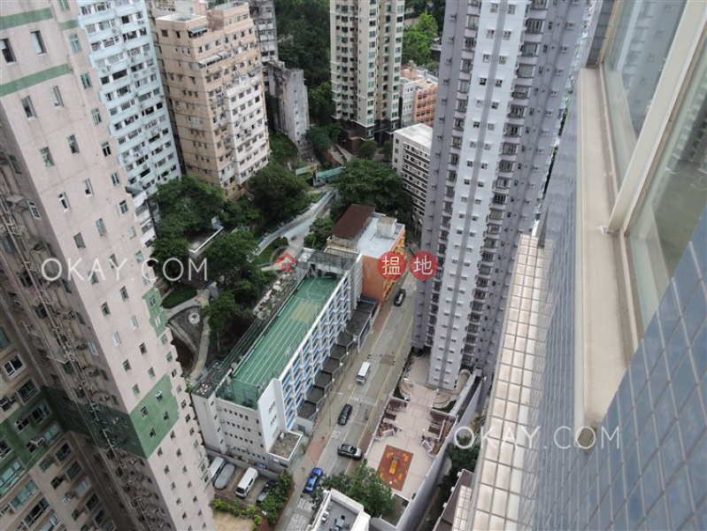 HK$ 26,000/ month, Centrestage Central District | Popular 2 bedroom on high floor with balcony | Rental