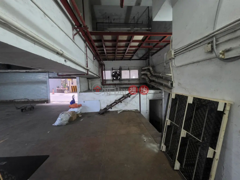 門前可停車地廠 300A電力 合物流倉儲,建材-6青楊街 | 屯門-香港-出租HK$ 50,000/ 月
