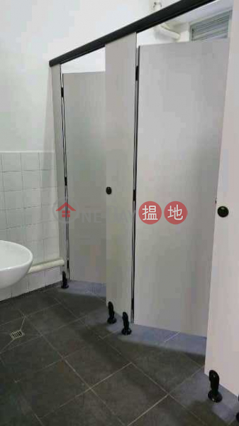 Professional warehouse, the building can accommodate 45-foot containers. 3 Hung Cheung Road | Tuen Mun Hong Kong Rental | HK$ 50,702/ month