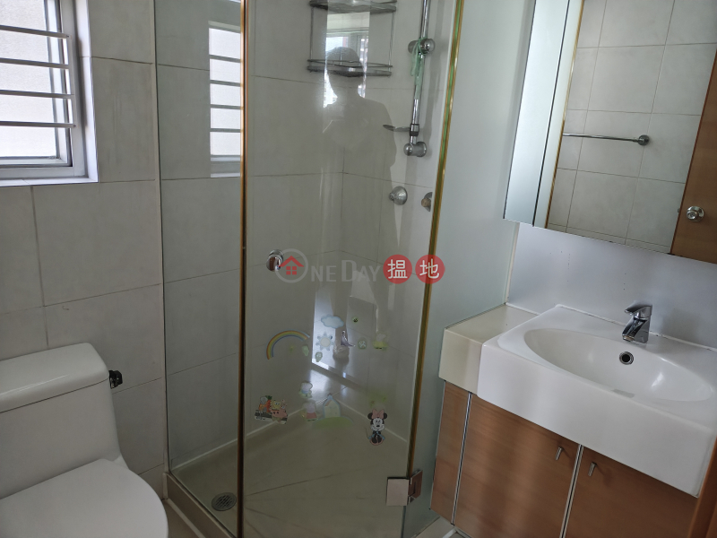 Three bedrooms, nice view, renovated, ready to move in | Tower 4 Phase 1 Metro Harbour View 港灣豪庭1期4座 Rental Listings