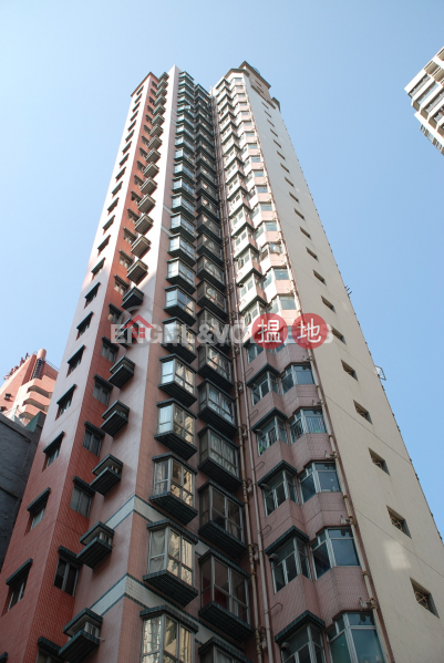 2 Bedroom Flat for Rent in Soho, Flora Court 富來閣 Rental Listings | Central District (EVHK87112)