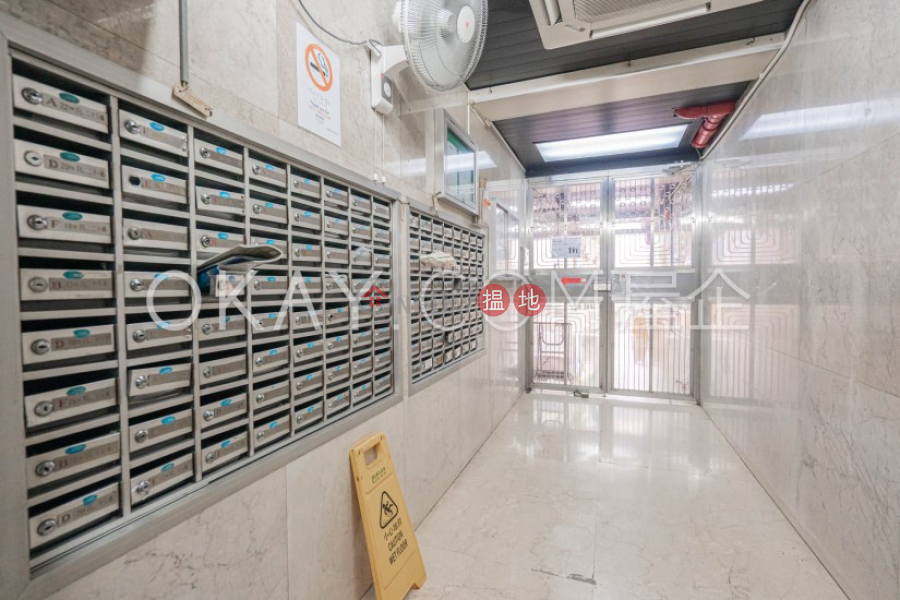Charming 1 bedroom with terrace | Rental, Garley Building 嘉利大廈 Rental Listings | Central District (OKAY-R71172)
