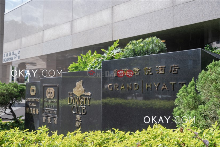 Convention Plaza Apartments High, Residential | Sales Listings | HK$ 13.6M