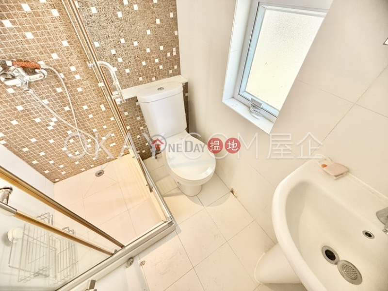 Fortune Building | Middle Residential, Sales Listings, HK$ 11M