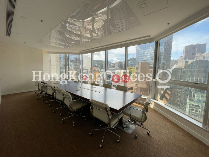 世界貿易中心中層寫字樓/工商樓盤出租樓盤HK$ 183,600/ 月