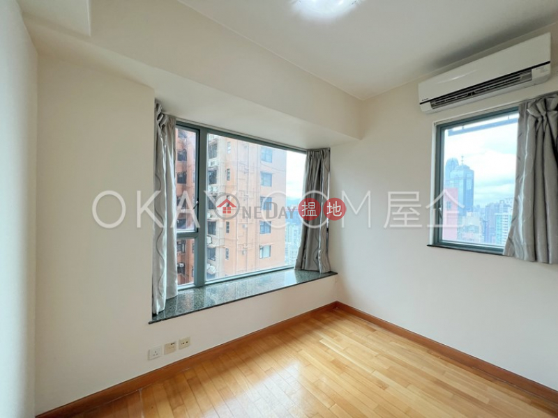 HK$ 31,000/ month 2 Park Road, Western District Lovely 2 bedroom with balcony | Rental