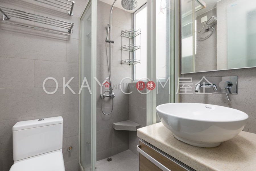 Cozy 1 bedroom on high floor with rooftop | Rental, 54 Graham Street | Central District | Hong Kong Rental | HK$ 25,000/ month