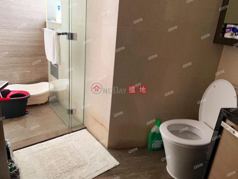 The Summa | 3 bedroom Mid Floor Flat for Sale, 23 Hing Hon Road | Western District Hong Kong | Sales | HK$ 48M