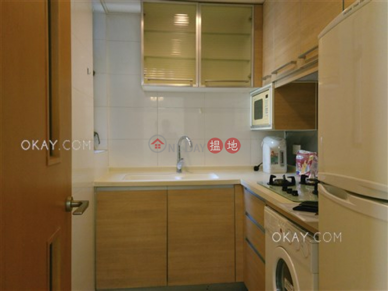 HK$ 25,000/ month | The Zenith Phase 1, Block 3 | Wan Chai District Lovely 2 bedroom on high floor with balcony | Rental