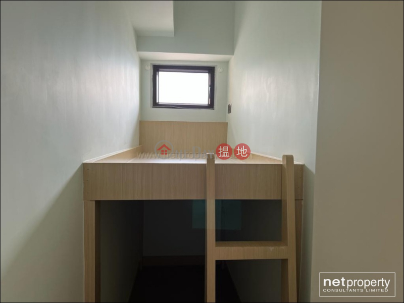 Spacious Apartment for rent in Mid Level83羅便臣道 | 西區|香港出租-HK$ 48,000/ 月