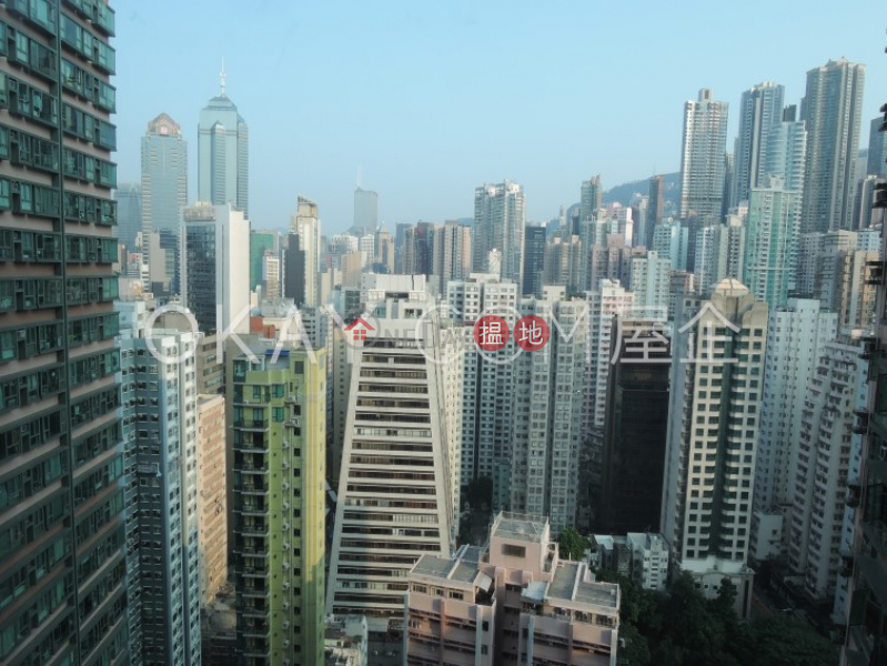 Charming 3 bedroom on high floor | For Sale | Queen\'s Terrace 帝后華庭 Sales Listings