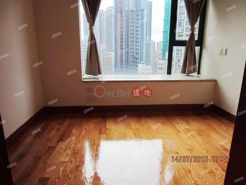 Property Search Hong Kong | OneDay | Residential | Rental Listings, University Heights | 3 bedroom Low Floor Flat for Rent